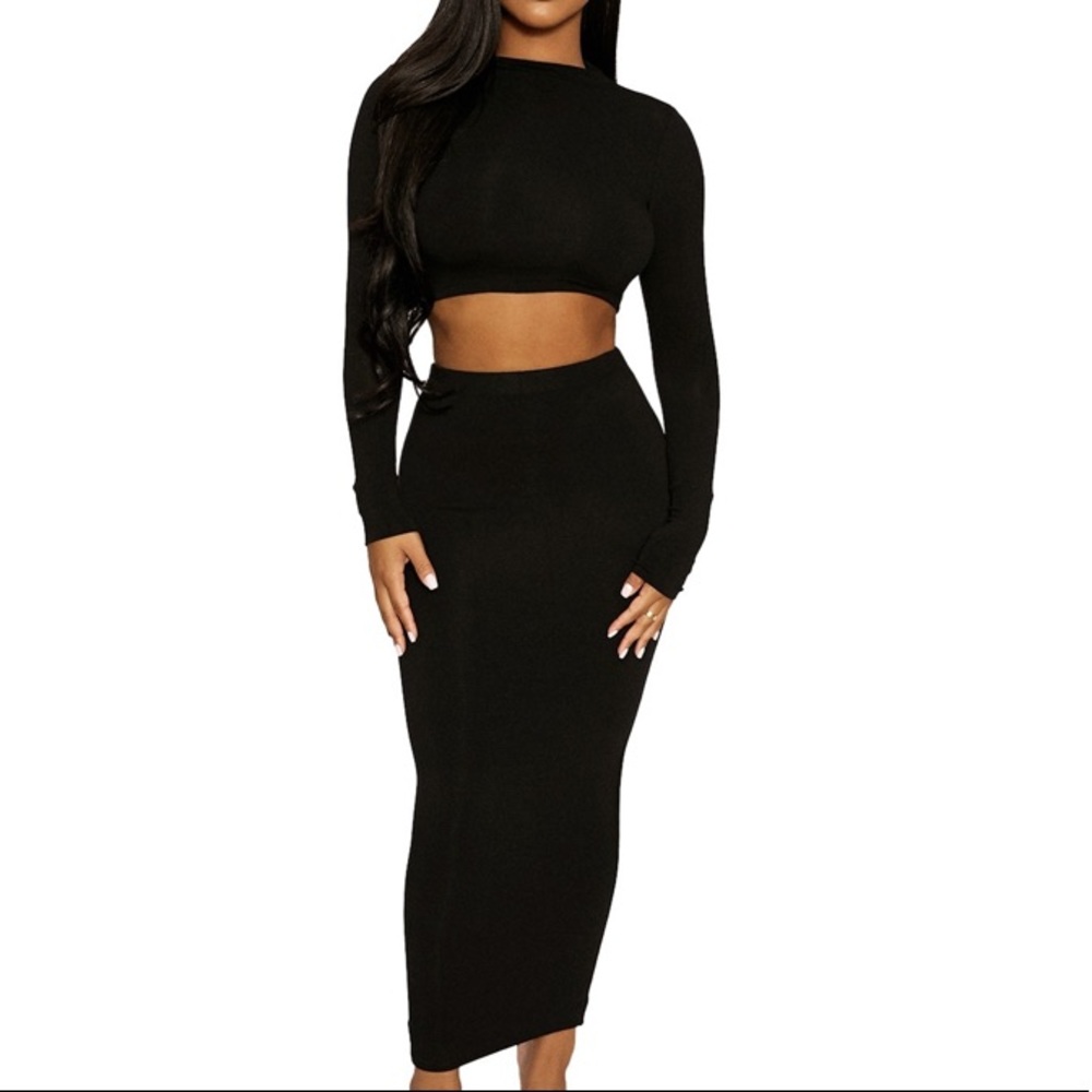 super cute black crop skirt set